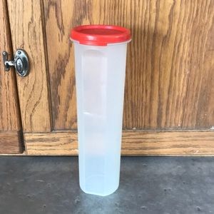 ❣️❣️❣️Red Modular Mates Round 5 Canister by Tupperware